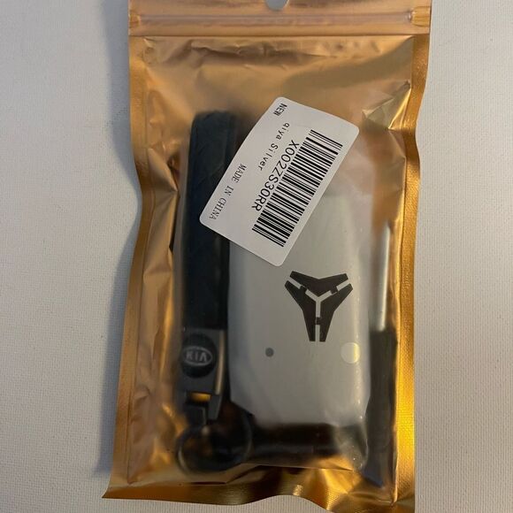 Kia Key Fob Keychain, Black Leather with Logo & Key Fob Cover in Silver NWT - Picture 9 of 9